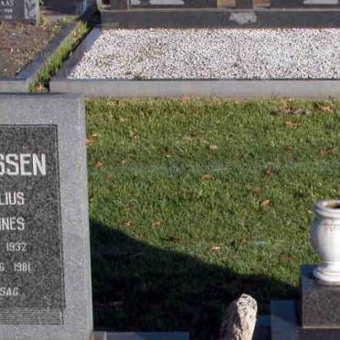 CLAASSEN Cornelius Johannes 1932-1981 :: SABINO Elizabeth Magdalena 1930-1981