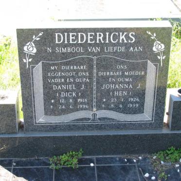 DIEDERICKS Daniel J. 1918-1996 &amp; Johanna J. 1926-1999