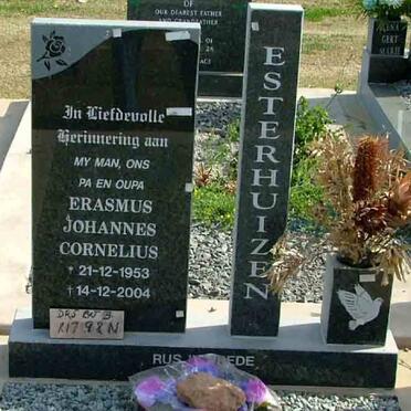 ESTERHUIZEN Erasmus Johannes Cornelius 1953-2004