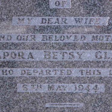 GLASS Sapora Betsy -1944