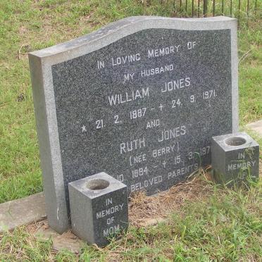 JONES William 1887-1971 &amp; Ruth BERRY 1884-197?