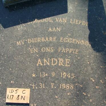 PIENAAR André 1945-1988