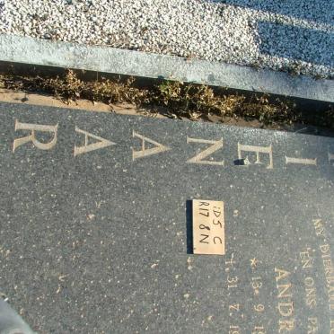 PIENAAR André 1945-1988