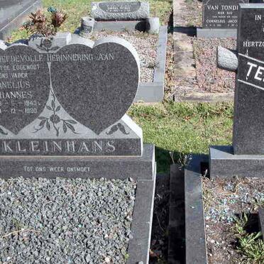 KLEINHANS Cornelius Johannes 1943-1980 :: TERBLANCHE Hertzog Stephanus Frederick 1916-1981 :: TERBLANCHE J.D. 1973-1994