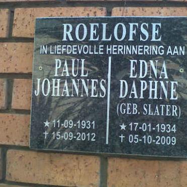 ROELOFSE Paul Johannes 1931-2012 &amp; Edna Daphne SLATER 1934-2009