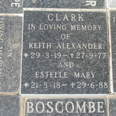 C - Surnames :: Vanne - C