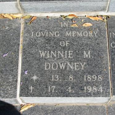 DOWNEY Winnie M. 1898-1984