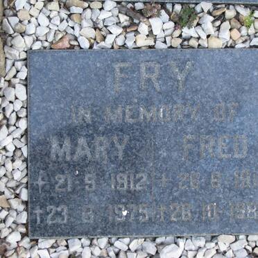FRY Fred 1909-1984 &amp; Mary 1912-1979
