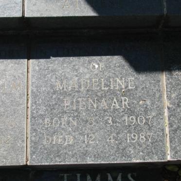 PIENAAR Madeline 1907-1987