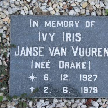 V - Vanne :: Surnames - V
