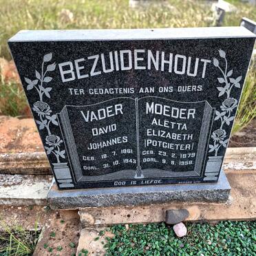 BEZUIDENHOUT David Johannes 1861-1943 & Aletta Elizabeth POTGIETER 1879-1958