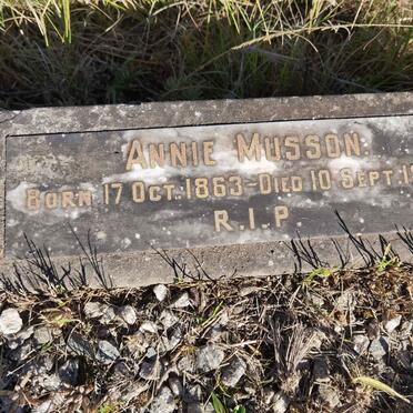 MUSSON Annie 1863-1937