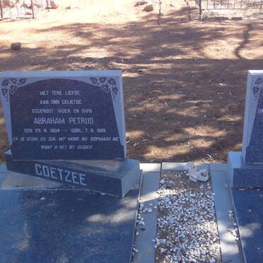 COETZEE Abraham Petrus 1904-1969 &amp; Maria Elizabeth AUCAMP 1913-1989