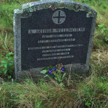 Eastern Cape, VICTORIA EAST district, Rural (farm cemeteries)