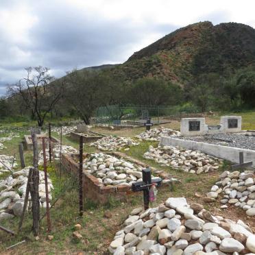 Eastern Cape, WILLOWMORE district, Baviaanskloof, Joachim's Kraal 222, local cemetery