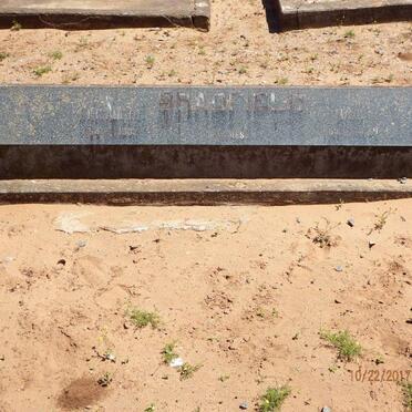 BRADFIELD Elizabeth 1854-1932 :: BRADFIELD Maud 1866-1949