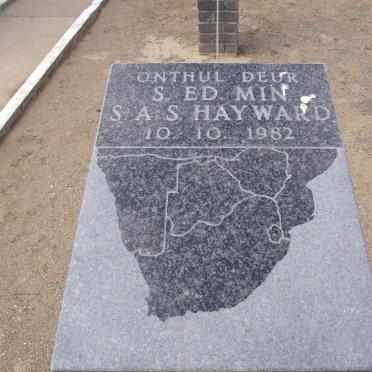 4. Plaque at the entrance to the cemetery