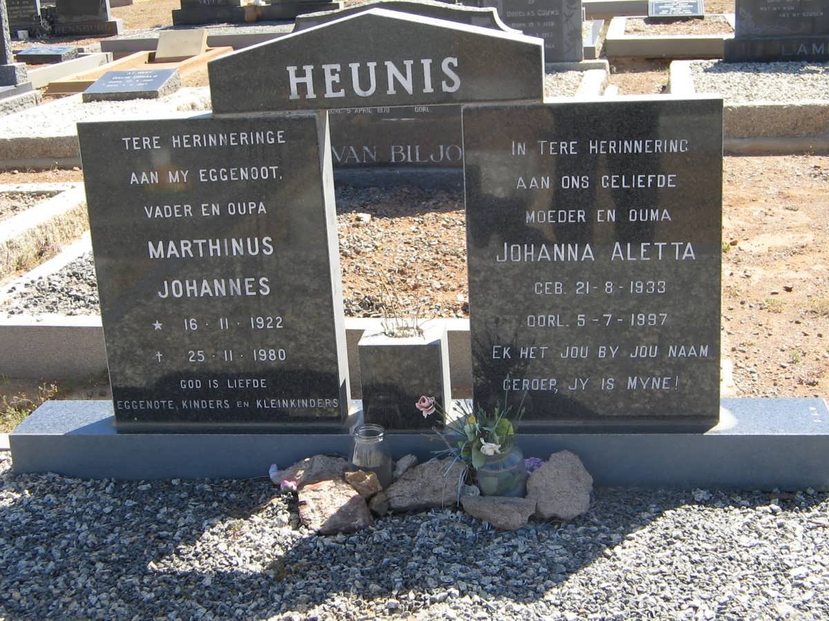 HEUNIS Marthinus Johannes 1922-1980 &amp; Johanna Aletta 1933-1997