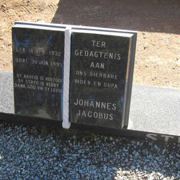 STEYL Johannes Jacobus 1932-1995 &amp; Maria Catharina Elizabeth 1934-1981