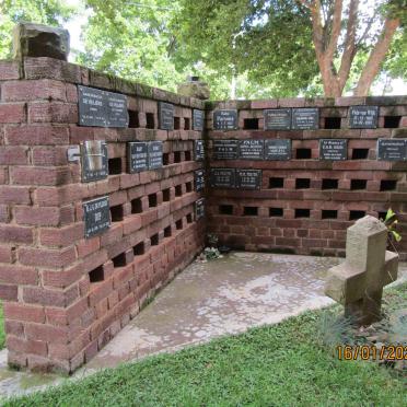 6. Oorsig van Gedenkmuur / Overview of Wall of Remembrance