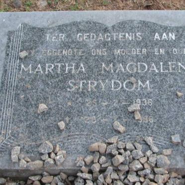 STRYDOM Martha Magdalena 1936-1998