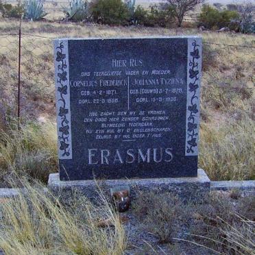 ERASMUS Cornelius Frederick 1871-1958 &amp; Johanna Tyziena GOUWS 1878-1936