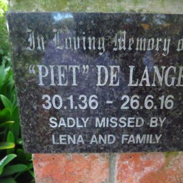 LANGE Piet, de 1936-2016