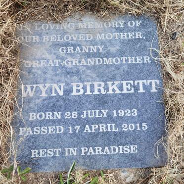 BIRKETT Wyn 1923-2015