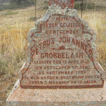 Eastern Cape, STERKSTROOM district, Hunters Hill 66, Wildschutsberg, farm cemetery