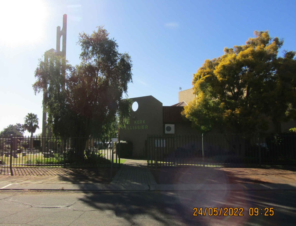 1. Oorsig/Overview: Straataansig N.G. Kerk, Pellissier, Bloemfontein