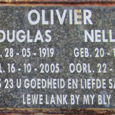 OLIVIER Douglas 1919-2005 &amp; Nellie 1919-2013