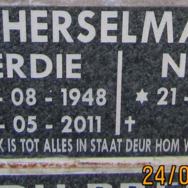 HERSELMAN Ferdie 1948-2011 &amp; Nellie 1951-