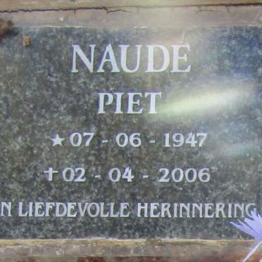 NAUDE Piet 1947-2006