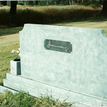 HENNING Jan Andries 1912-1994 &amp; Elizabeth Johanna Petronella BEHR 1912-1995