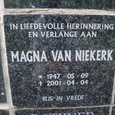 NIEKERK Magna, van 1947-2001