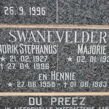 SWANEVELDER Hendrik Stephanus 1927-1996 &amp; Majorie 1932-