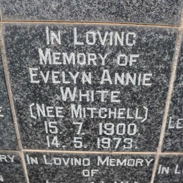 WHITE Evelyn Annie nee MITCHELL 1900-1973