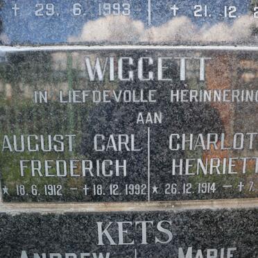 WIGGETT August Carl Frederich 1912-1992 &amp; Charlotte Henriette 1914-1994