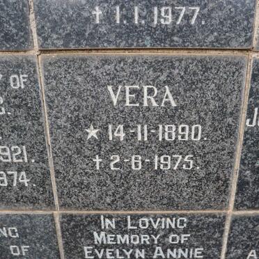 ? Vera 1890-1975