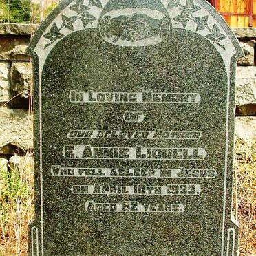 Free State, BETHLEHEM district, Clarens, Clifton 530, farm cemetery