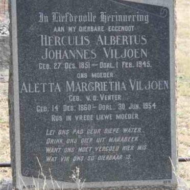 VILJOEN Herculis Albertus Johannes 1851-1945 &amp; Aletta Margrietha V.D. VENTER 1860-1954