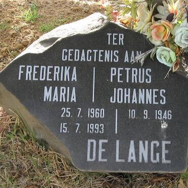 LANGE Petrus Johannes, de 1946- &amp; Frederika Maria 1960-1993