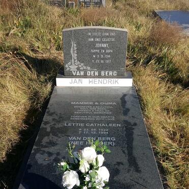 BERG Jan Hendrik, van den 1914-1977 &amp; Lettie Cathaleen HOLDER 1922-1994