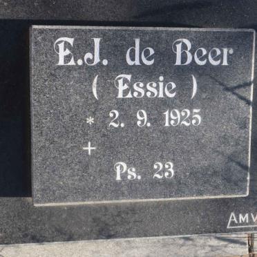 BEER E.J., de 1925-