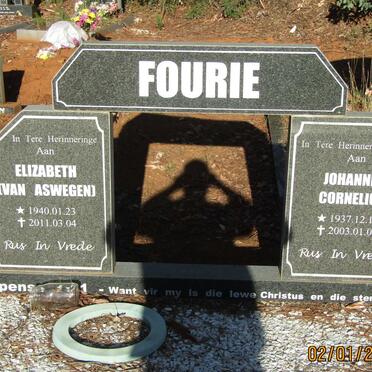 FOURIE Johannes Cornelius 1937-2003 &amp; Elizabeth VAN ASWEGEN 1940-2011