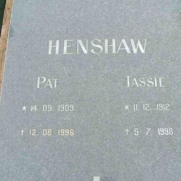 HENSHAW Pat 1909-1996 &amp; Tassie 1912-1998