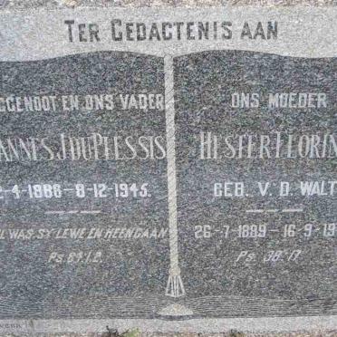 PLESSIS Johannes J., du 1886-1945 &amp; Hester Florina V.D. WALT 1889-1977