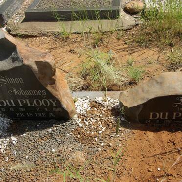 PLOOY Simon Johannes, du 1911-1982 &amp; Maria C. WIEGAND 1916-2000