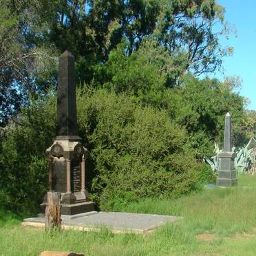 Free State, BLOEMFONTEIN district, Brandkop 702, farm cemetery