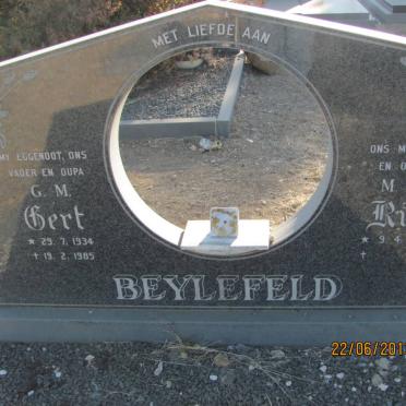BEYLEFELD G.M. 1934-1985 &amp; M.J. 1934-